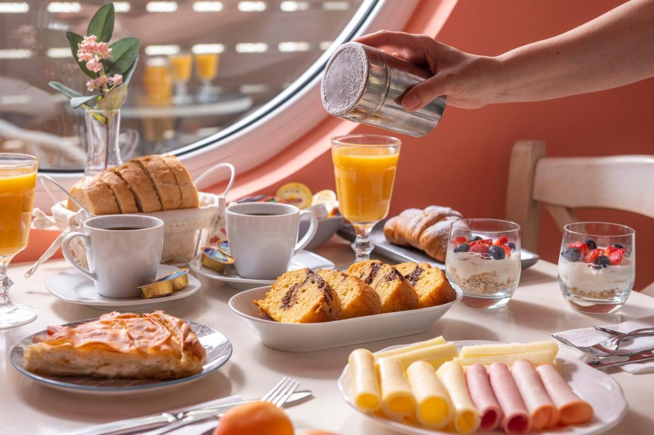 Ouzas luxury Hotel Olympiakí Aktí Zewnętrze zdjęcie
